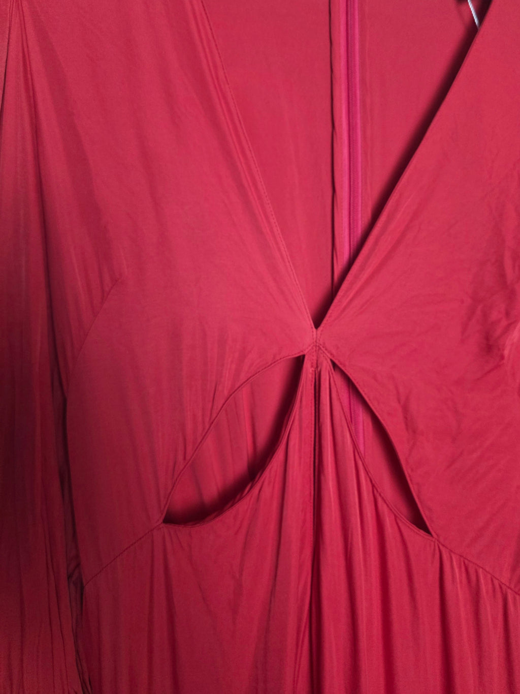 Farm Rio rode puff sleeve cut-out maxi jurk L – nieuw met mini vlekje