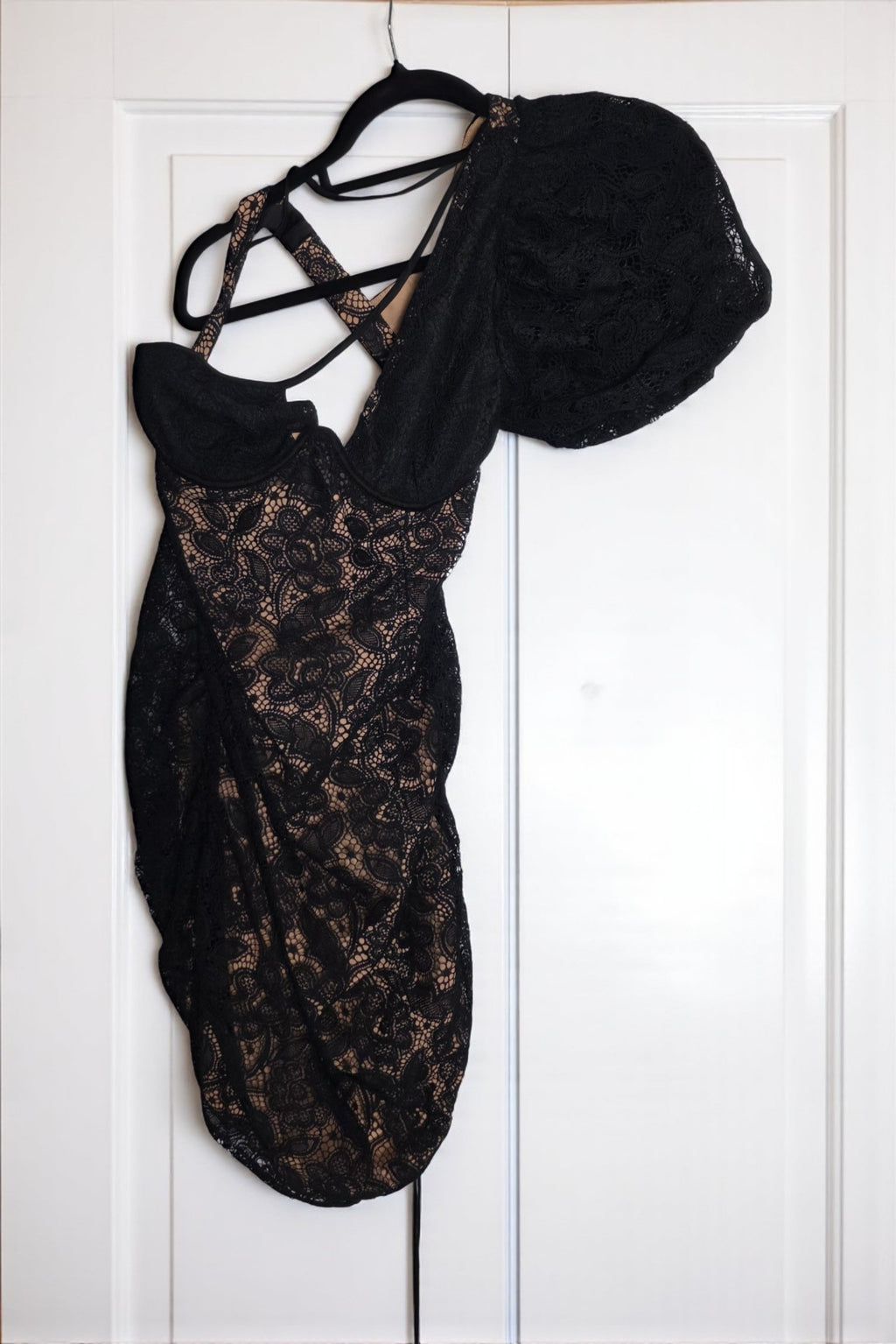 For love & lemons mini jurk kant pofmouw zwart M 38 tweedehands dames designer