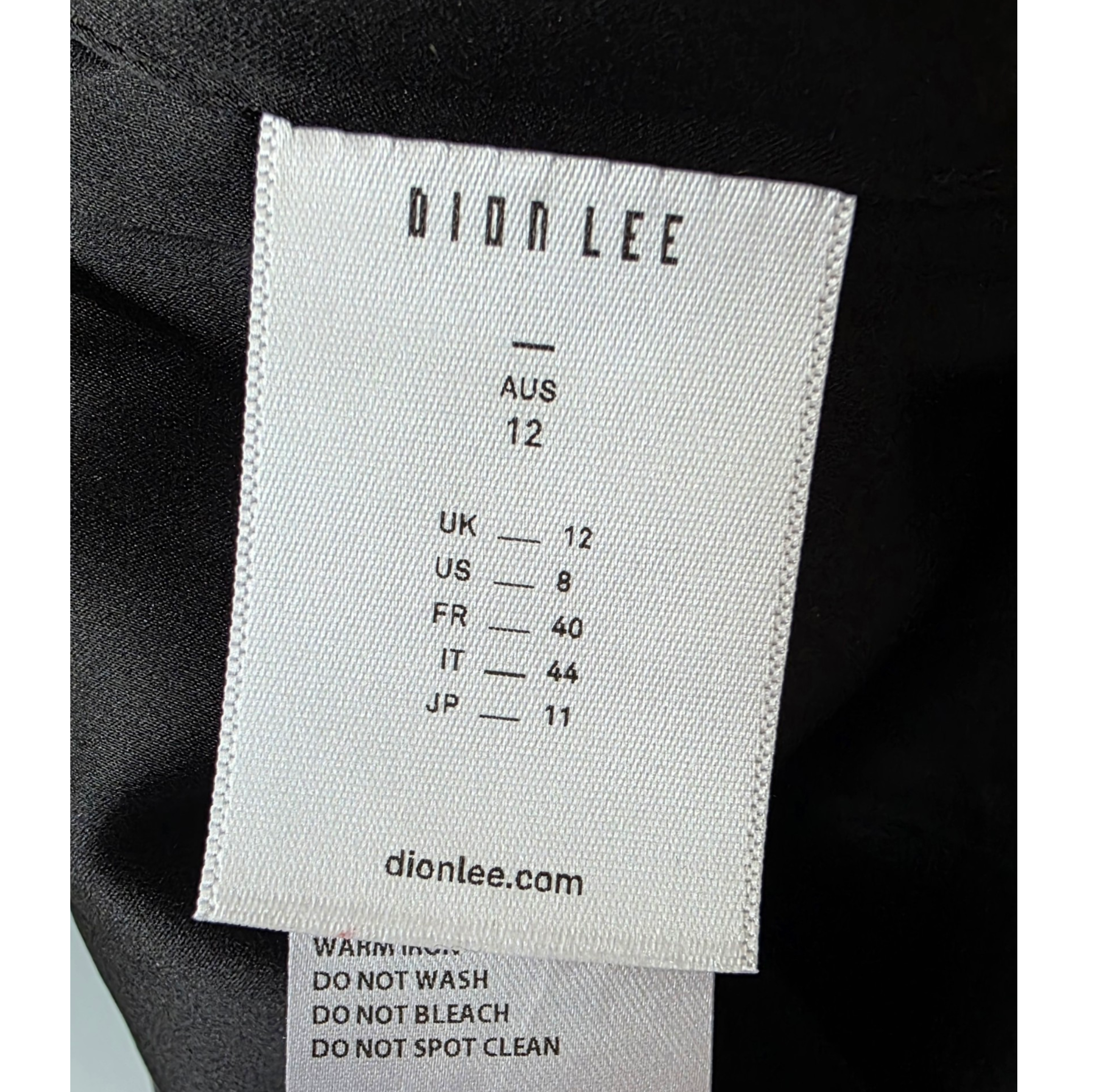 Dion Lee eclipse laced cut out bandage off-shoulder bodycon mini jurk khaki groen 38 M nieuw tweedehands dames designer