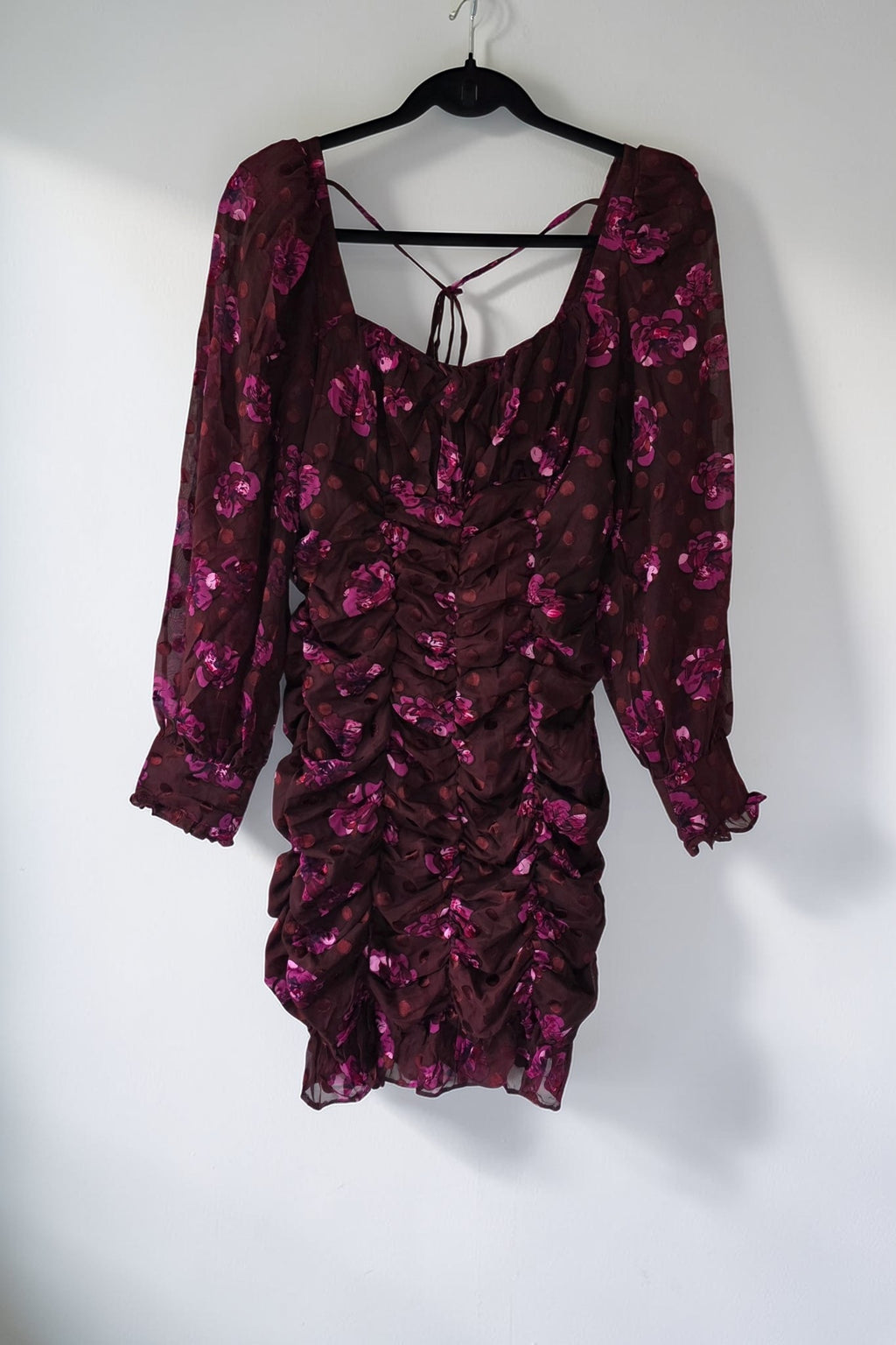 Astr the label kort floral glitter jurkje rood paars roze s 36 tweedehands dames designer