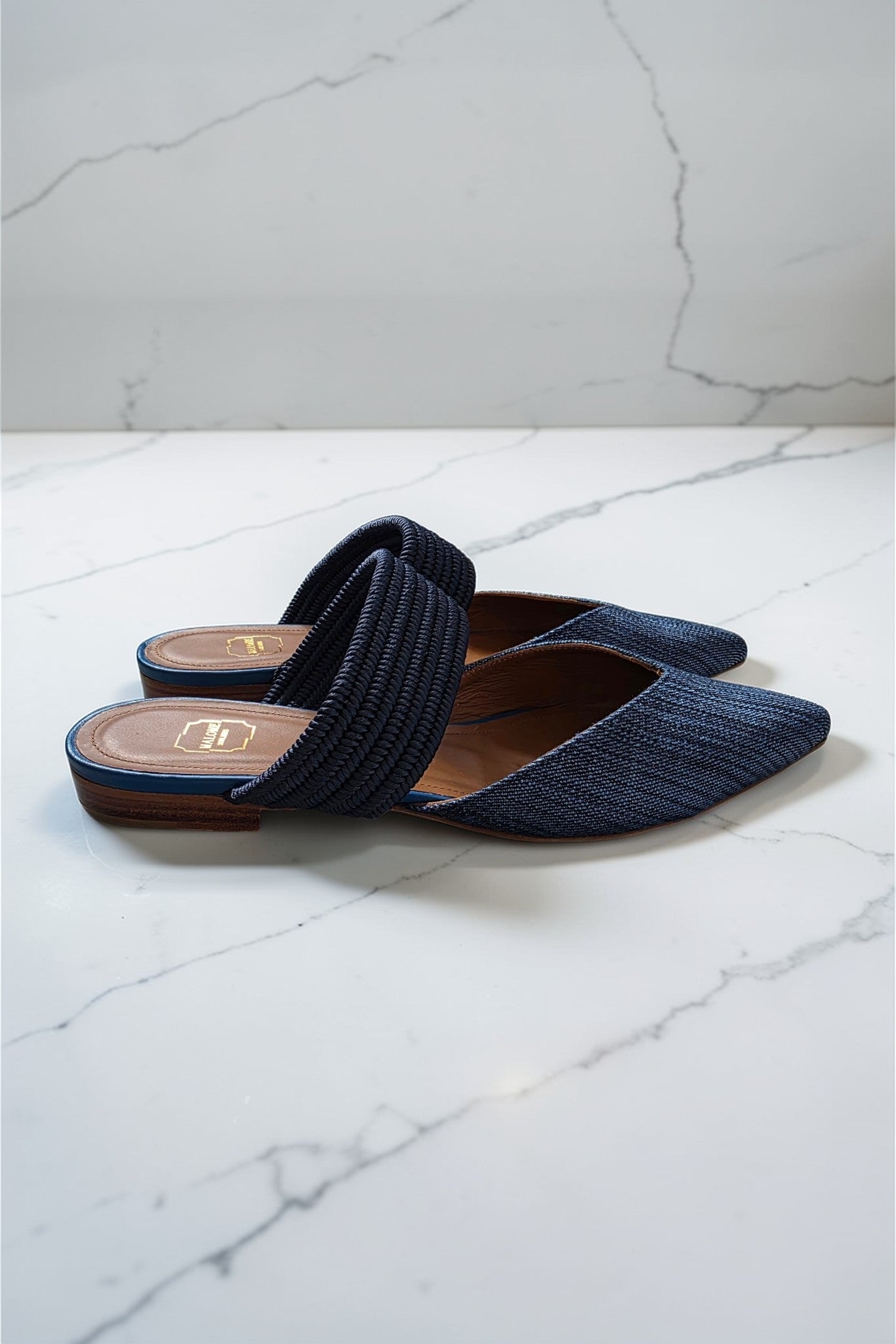 Malone Souliers denim instappers puntneus schoenen flats leer blauw 37 tweedehands dames designer