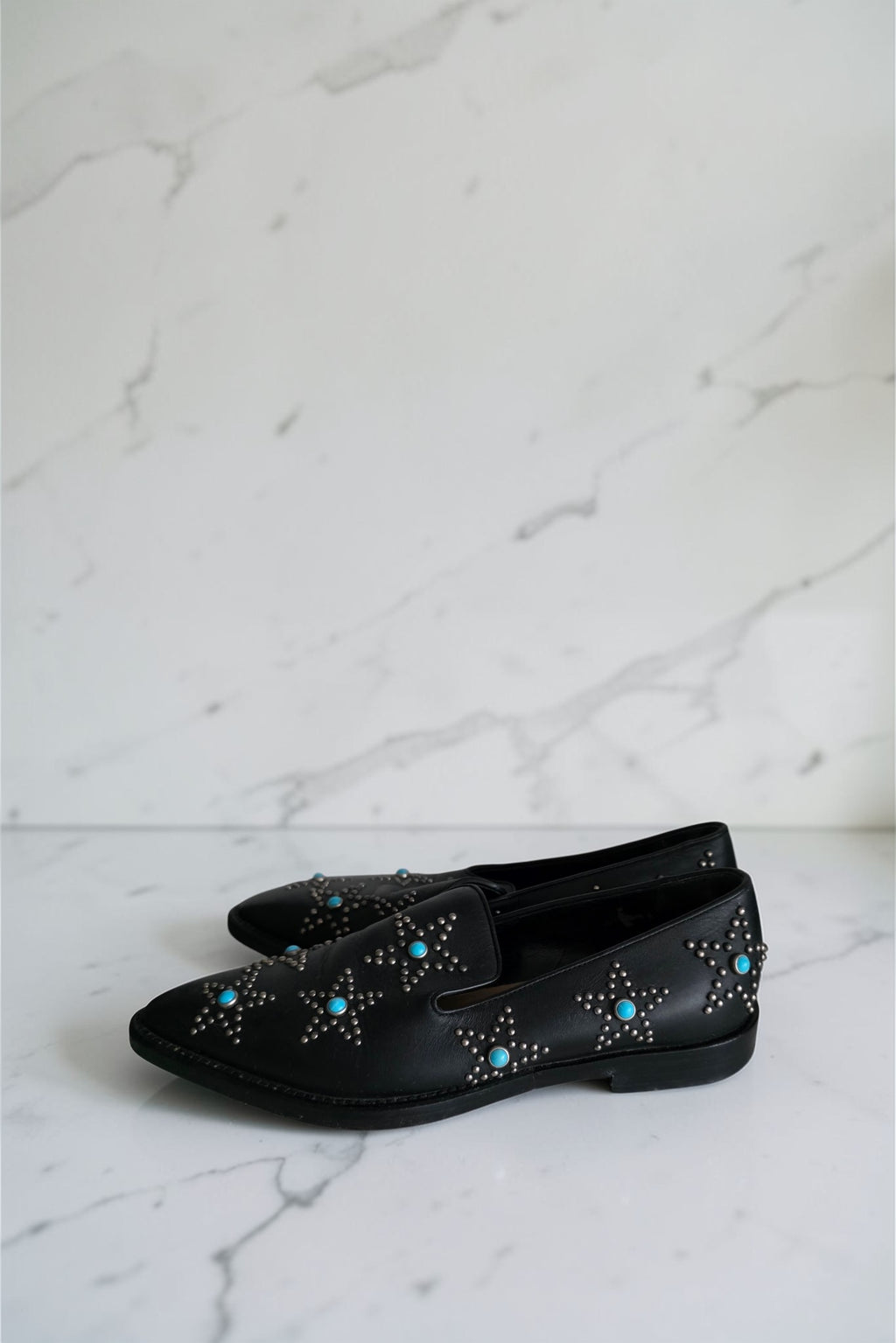 Valentino Garavani pointed beatle star studded leren instappers schoenen loafers zwart 37 tweedehands dames designer