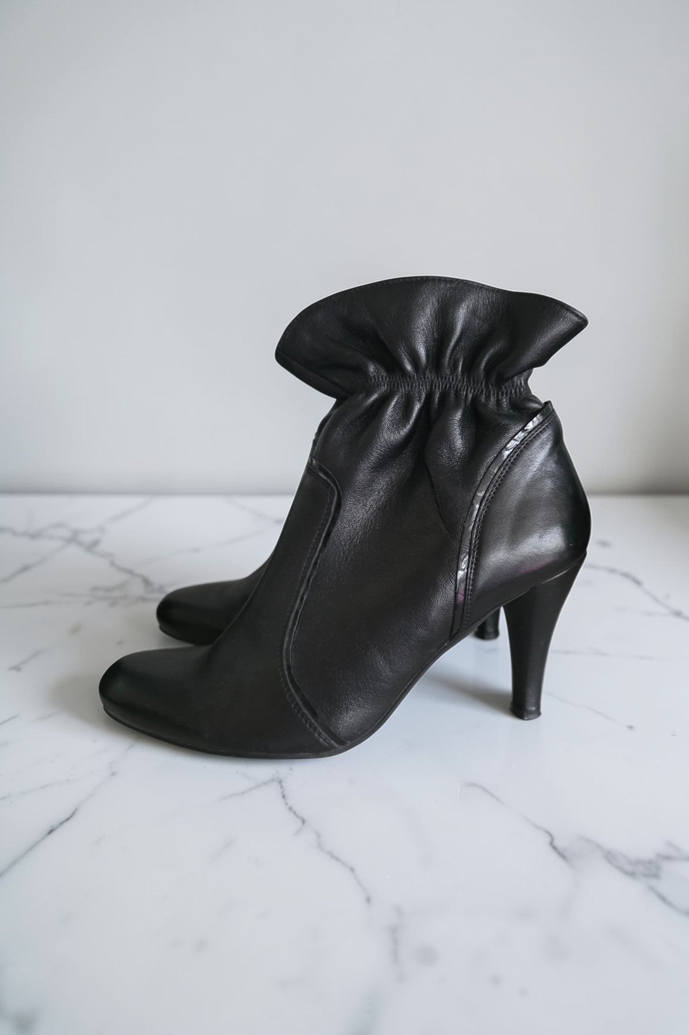 Balmain vintage leren schoenen enkellaarzen zwart pre-loved designer 40 tweedehands dames designer