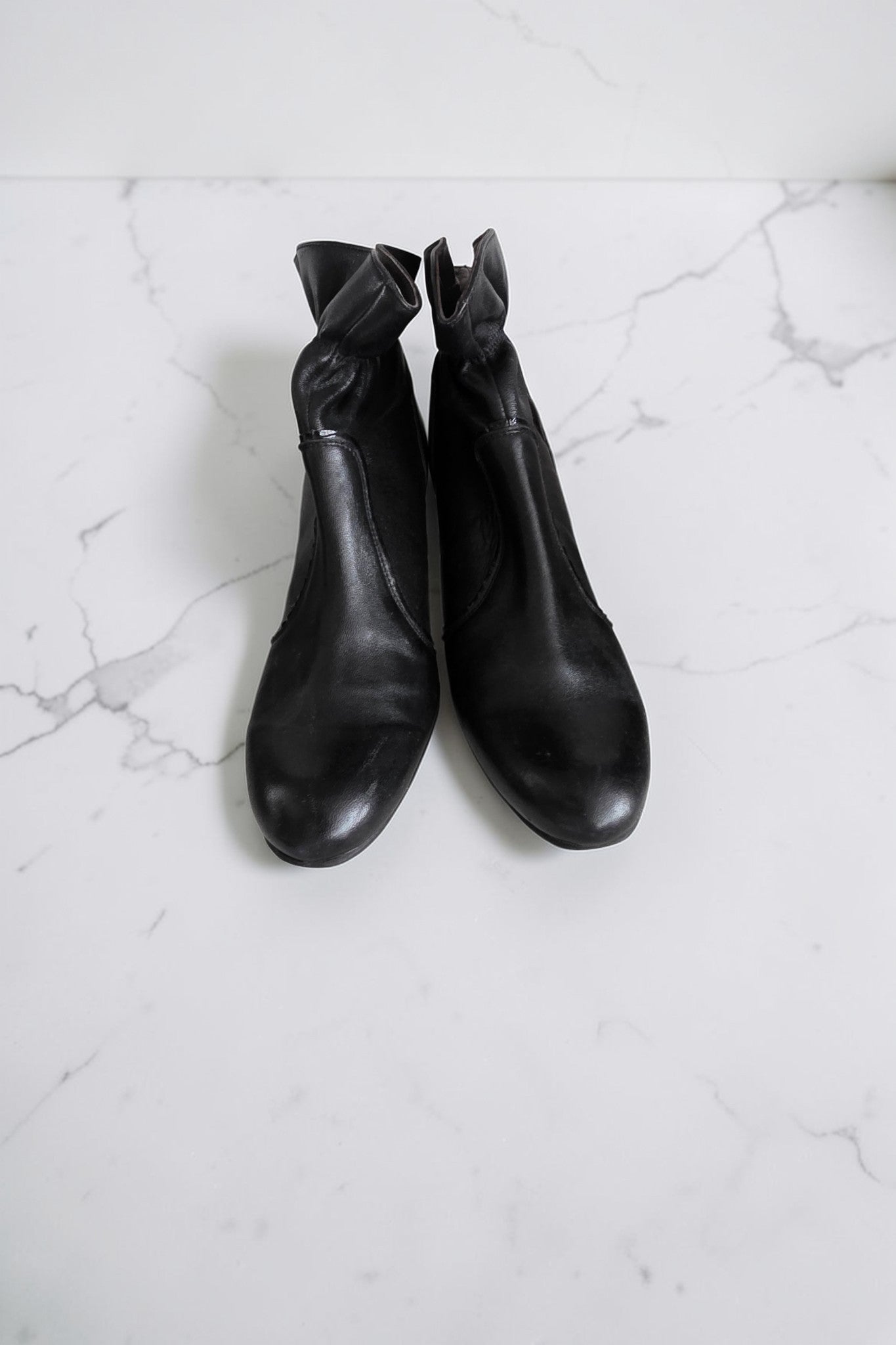 Balmain vintage leren schoenen enkellaarzen zwart pre-loved designer 40 tweedehands dames designer