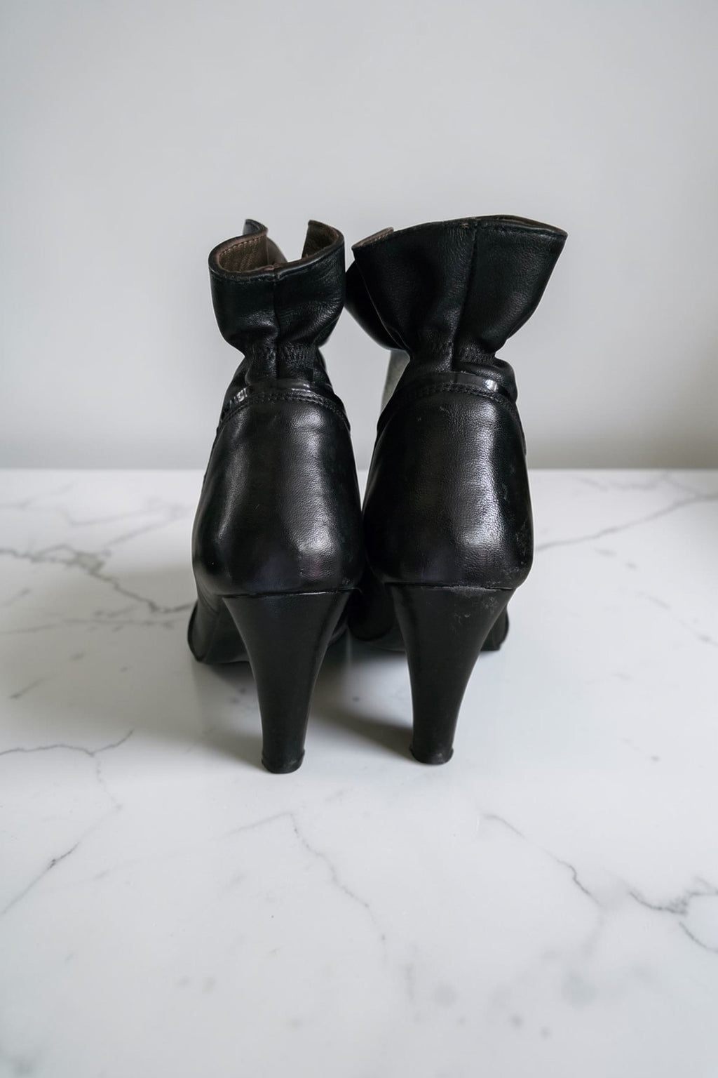 Balmain vintage leren schoenen enkellaarzen zwart pre-loved designer 40 tweedehands dames designer