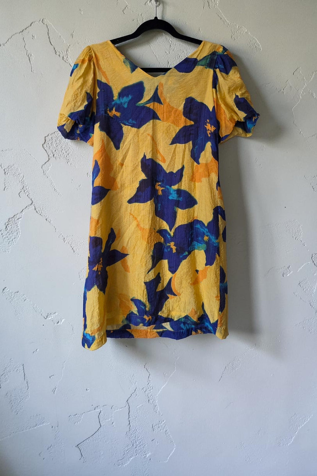 Surkana korte zomerjurk met pofmouwen geel blauw pre-loved 34 36 xs s resortwear tweedehands dames designer