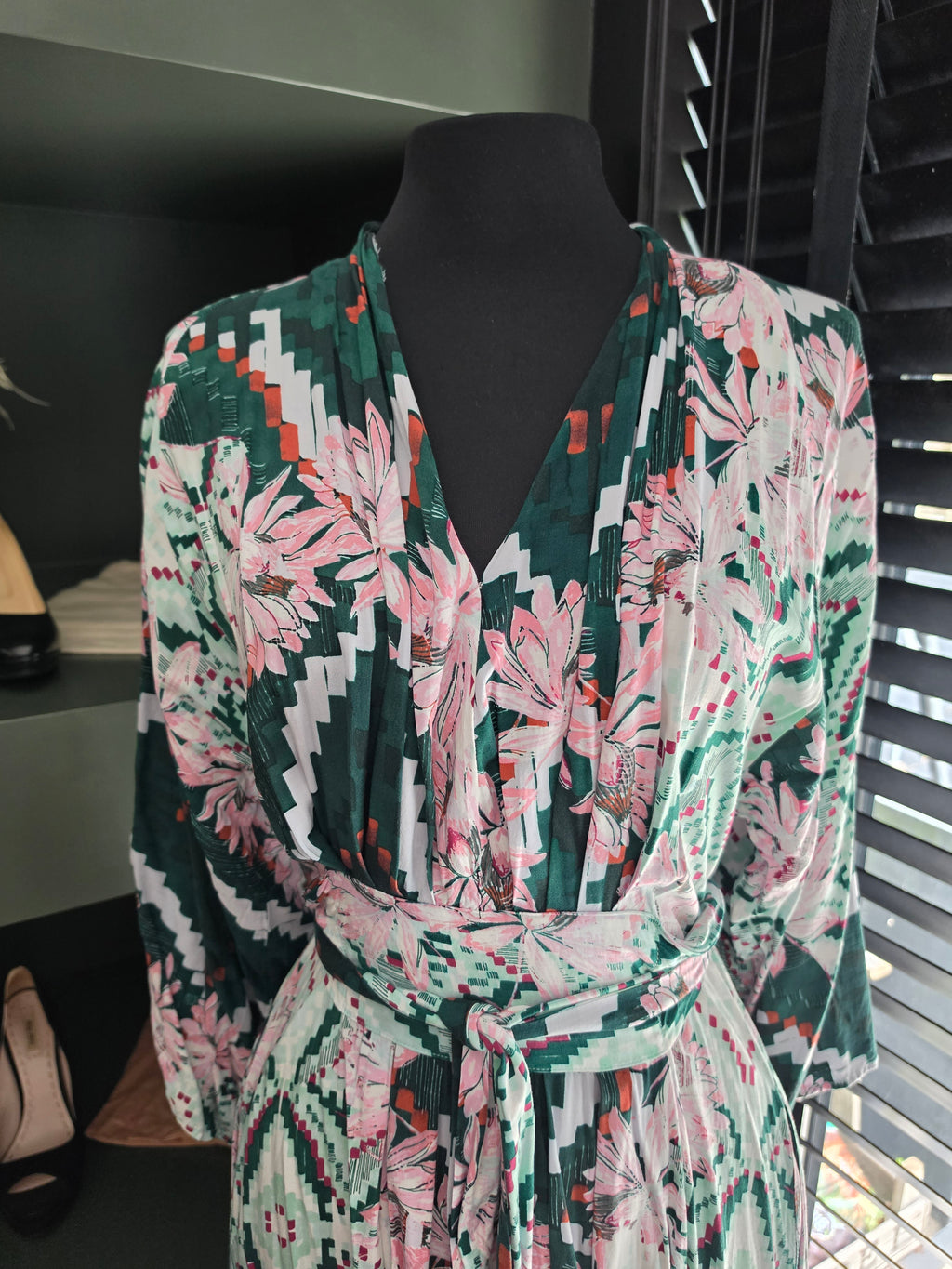 Melissa Odabash kimono maxi jurk Eden maat M 38 groen roze tweedehands dames designer resortwear