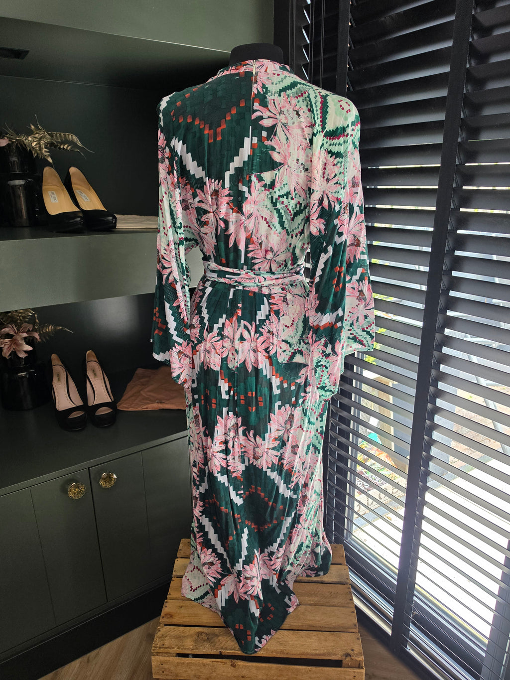 Melissa Odabash kimono maxi jurk Eden maat M 38 groen roze tweedehands dames designer resortwear