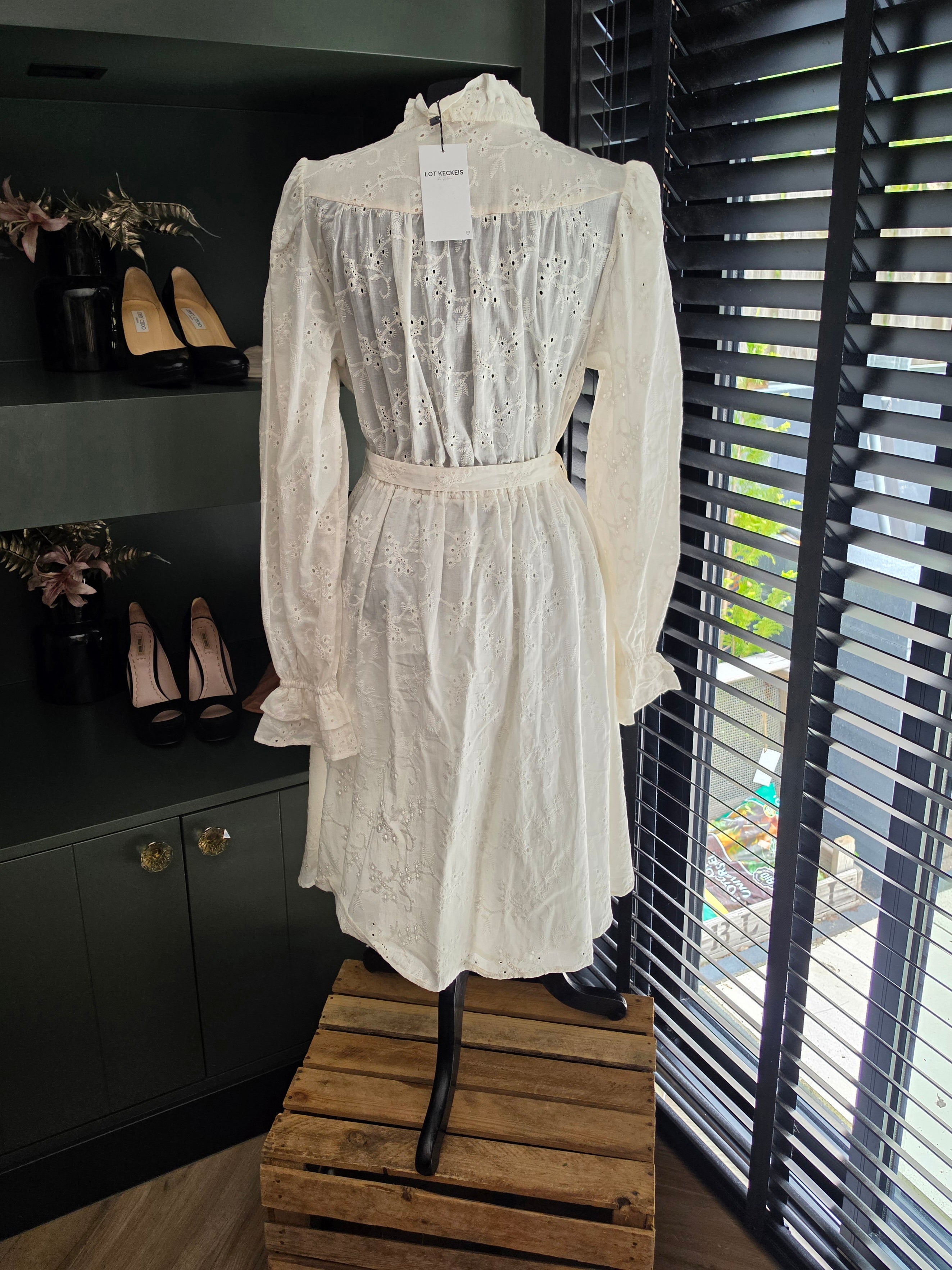 Lot Keckeis jurk Romijn wit broderie 38 M tweedehands dames