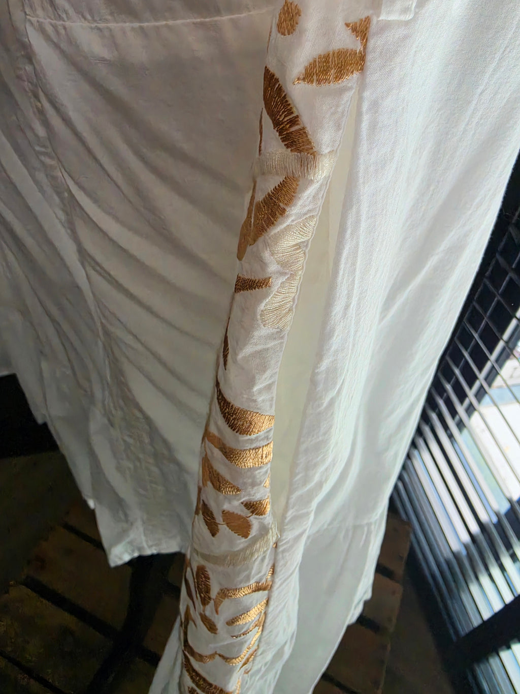 Greek Archaic Kori korte jurk wit goud S 36 katoen tweedehands dames designer resortwear
