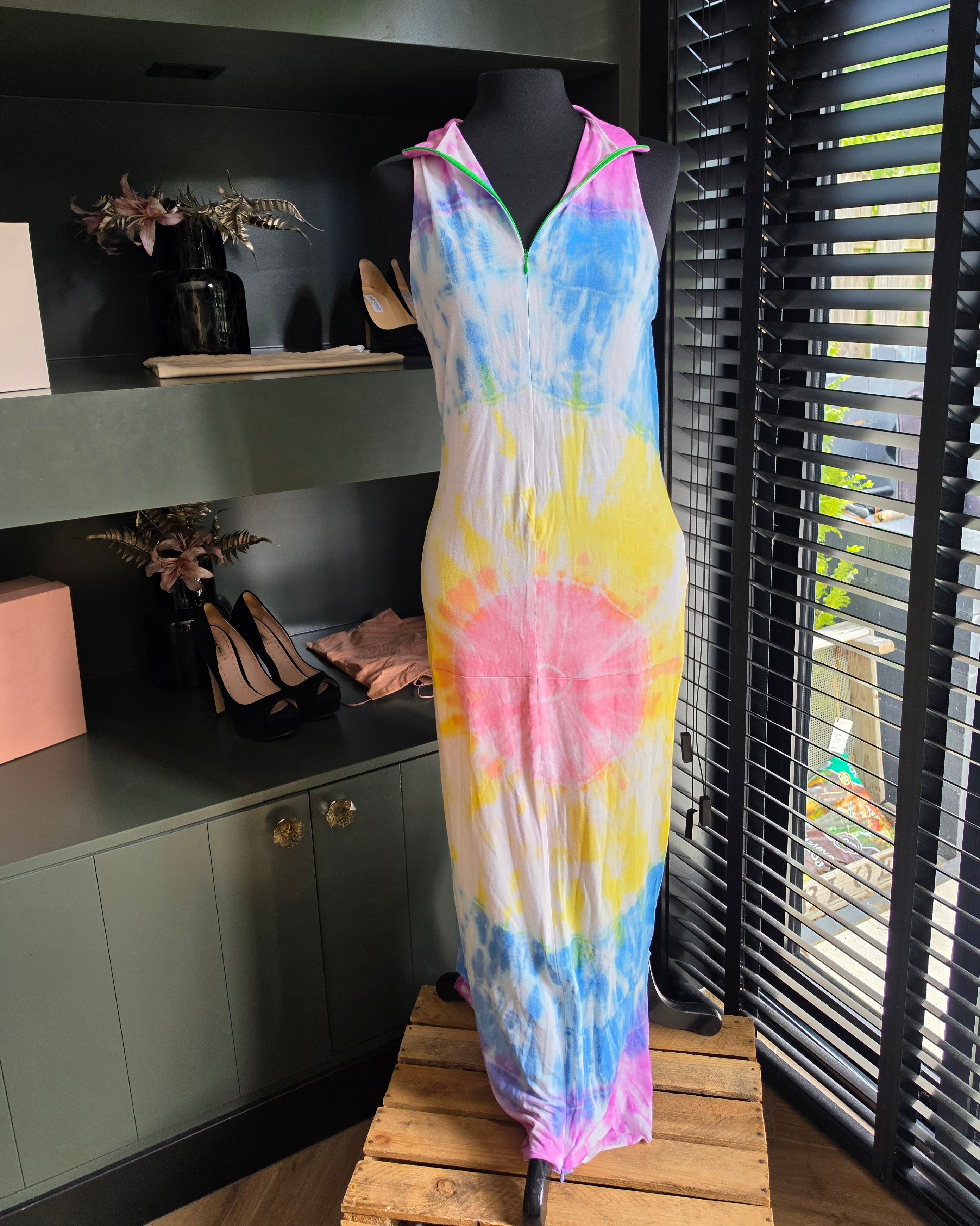 Conner Ives tie-dye midi jurk L 40 met rits tweedehands designer dames met kaartje eraan