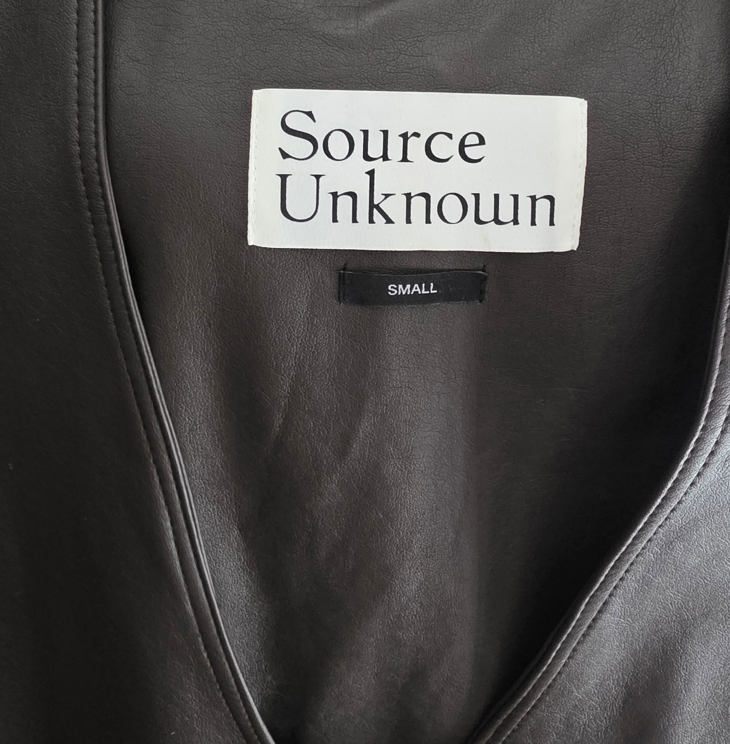 Source Unknow v hals maxi jurk nep leer S 36 oversized mouwloos bruin tweedehands designer dames