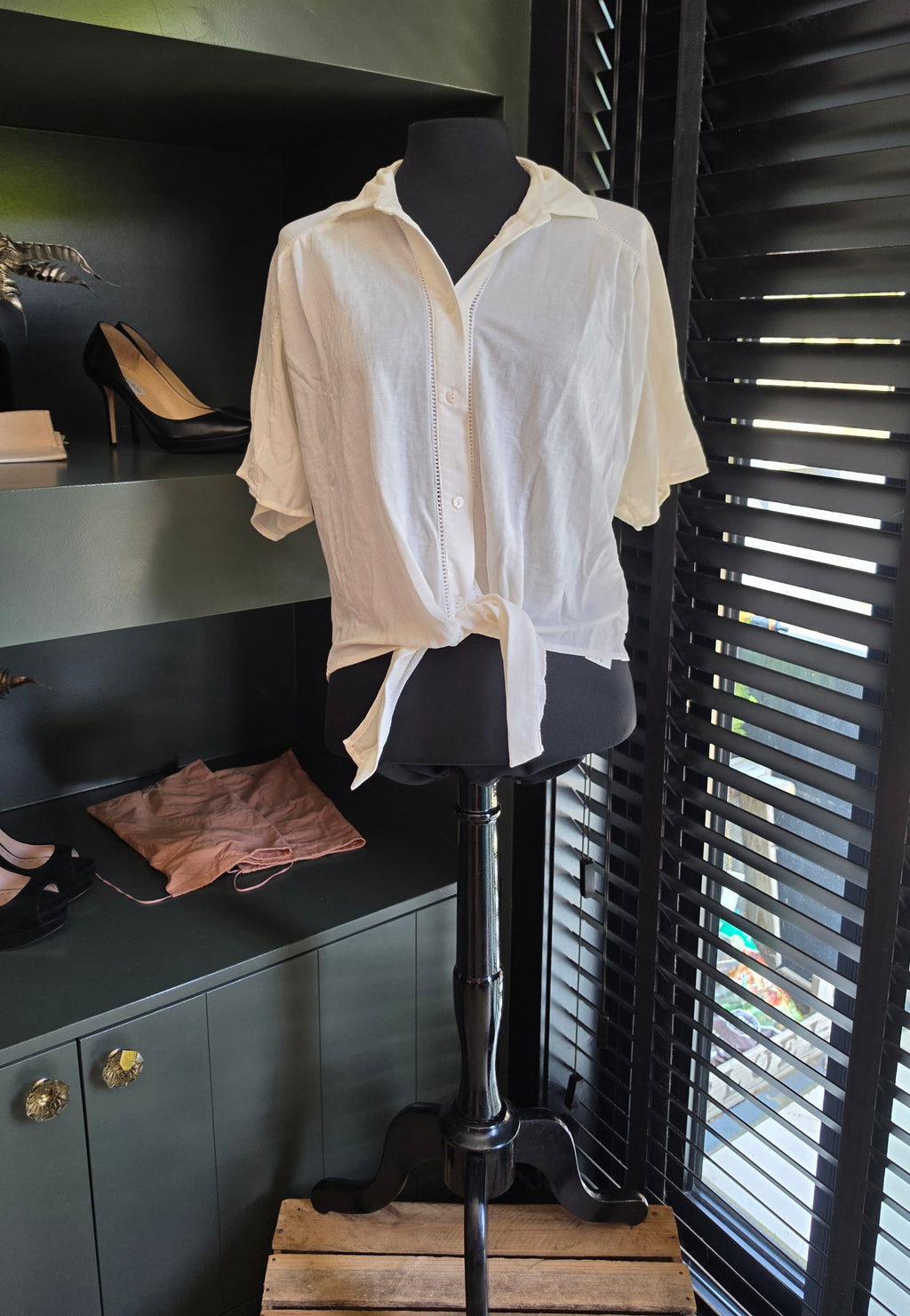 Massimo Dutti creme witte knoop top 38 M tweedehands dames