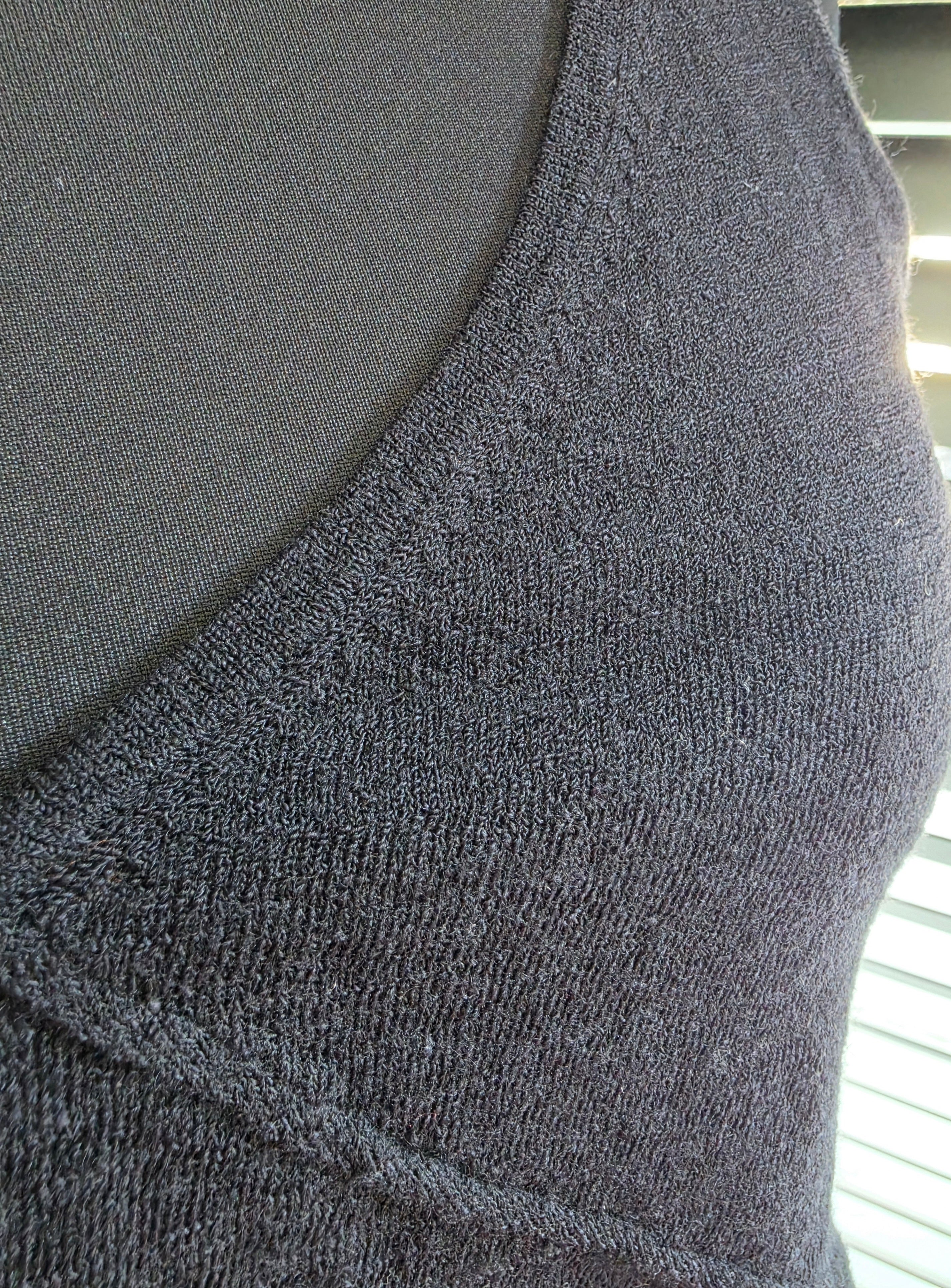 Dries van Noten mouwloze knit top v hals zwart wol 38 M tweedehands dames designer