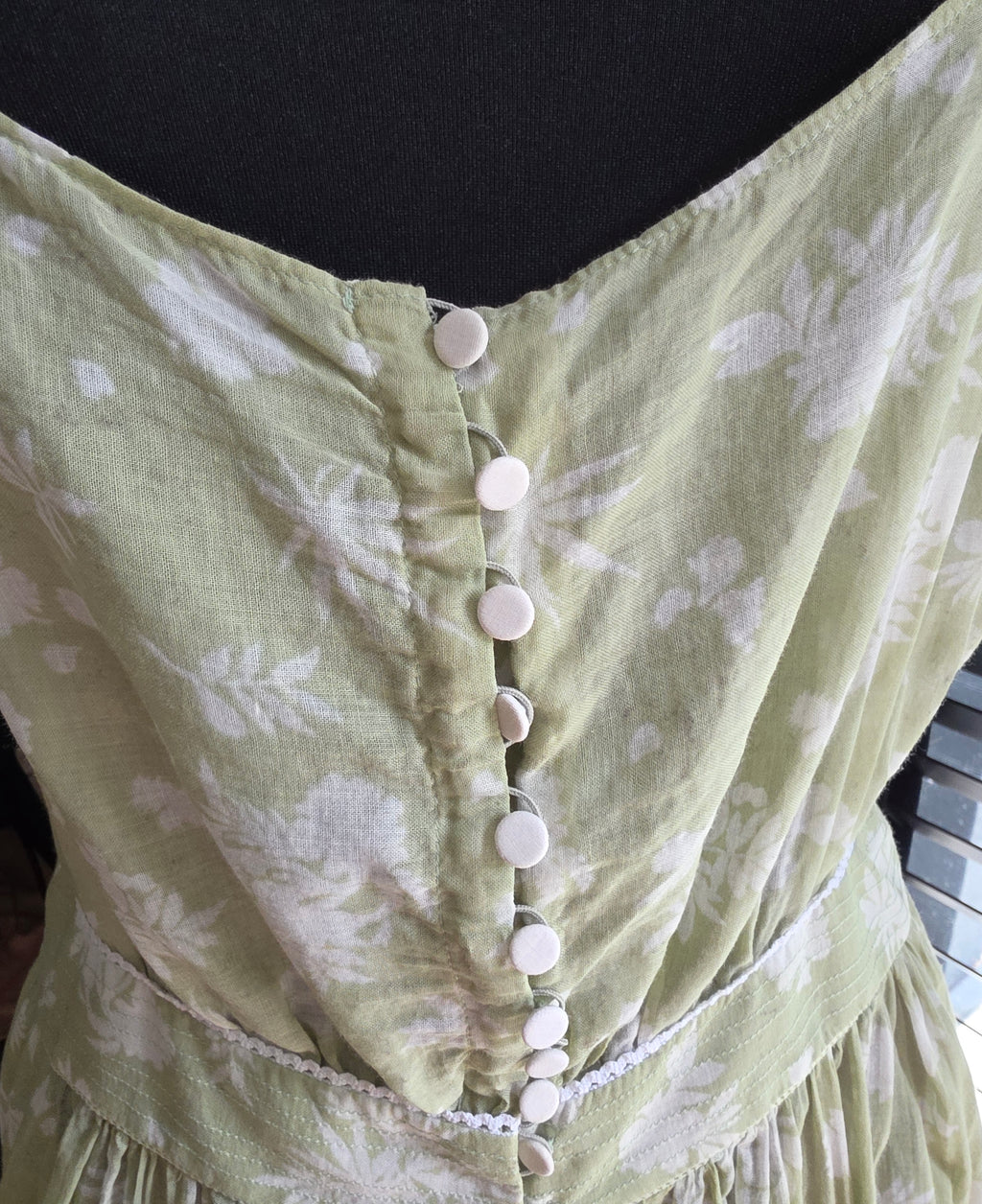 Stella Mccartney catwalk jurk groen chiffon voilant 38 M tweedehands designer dames