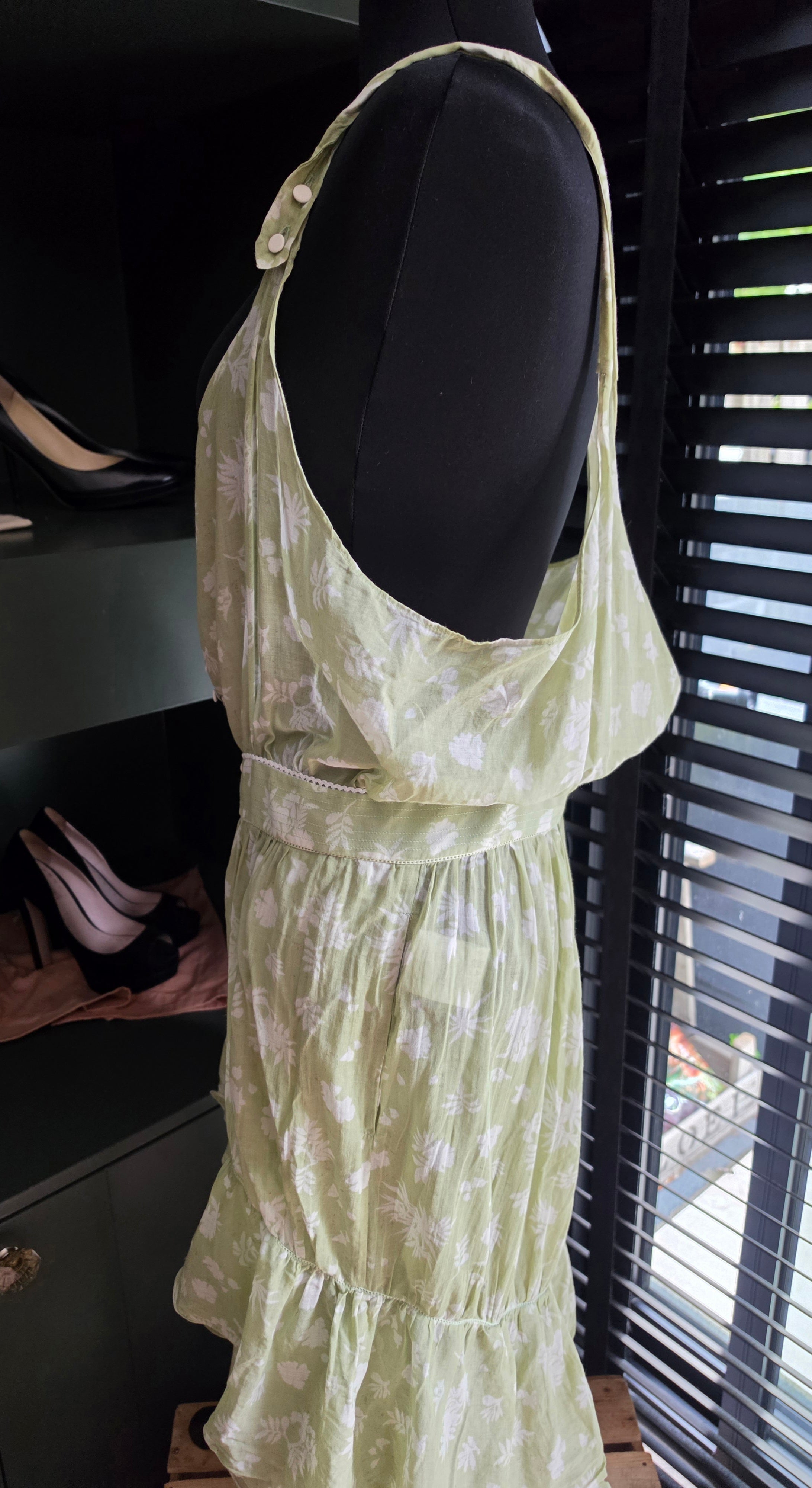 Stella Mccartney catwalk jurk groen chiffon voilant 38 M tweedehands designer dames