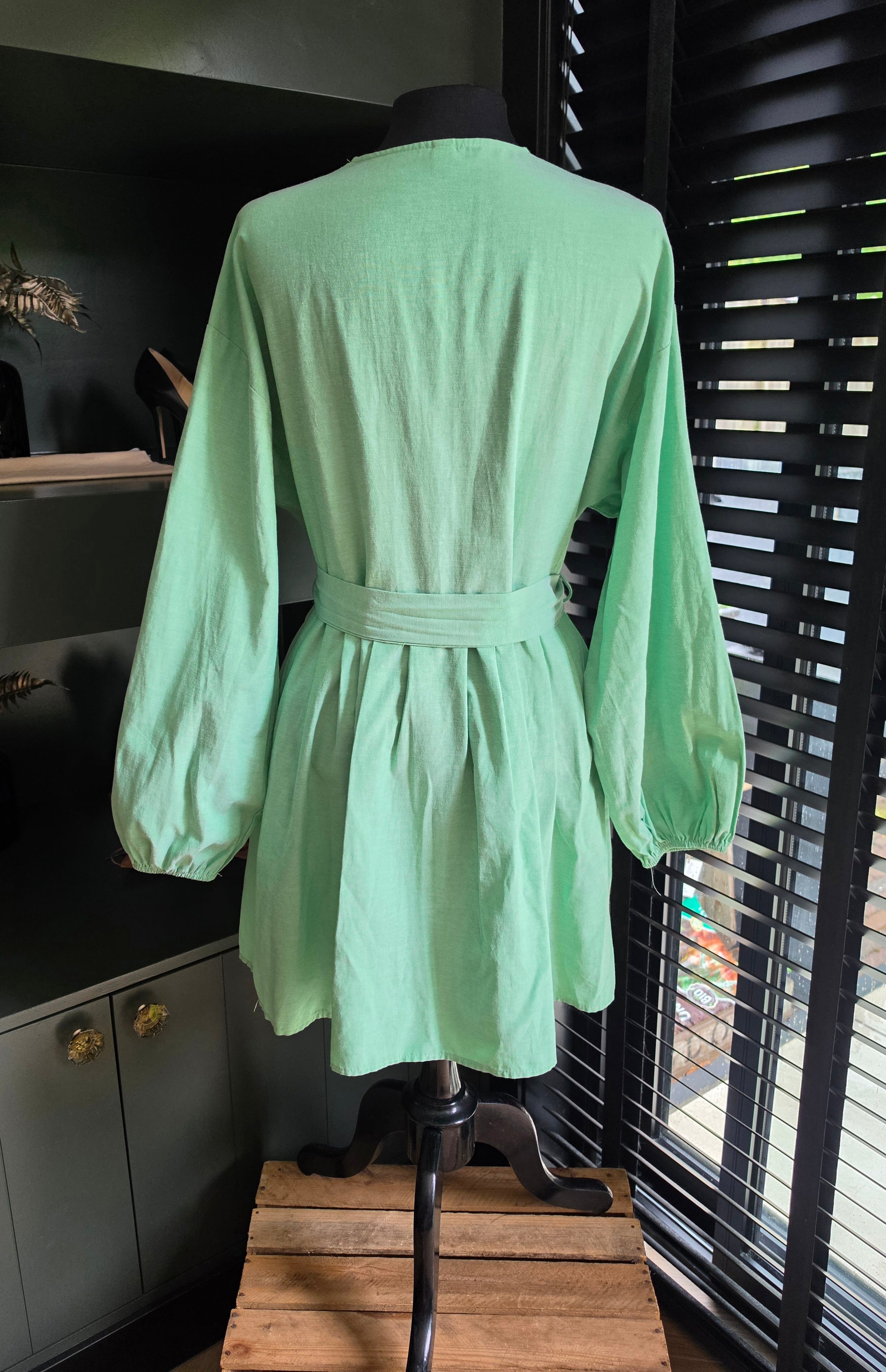 Mochy korte jurk groen M/L tweedehands dames