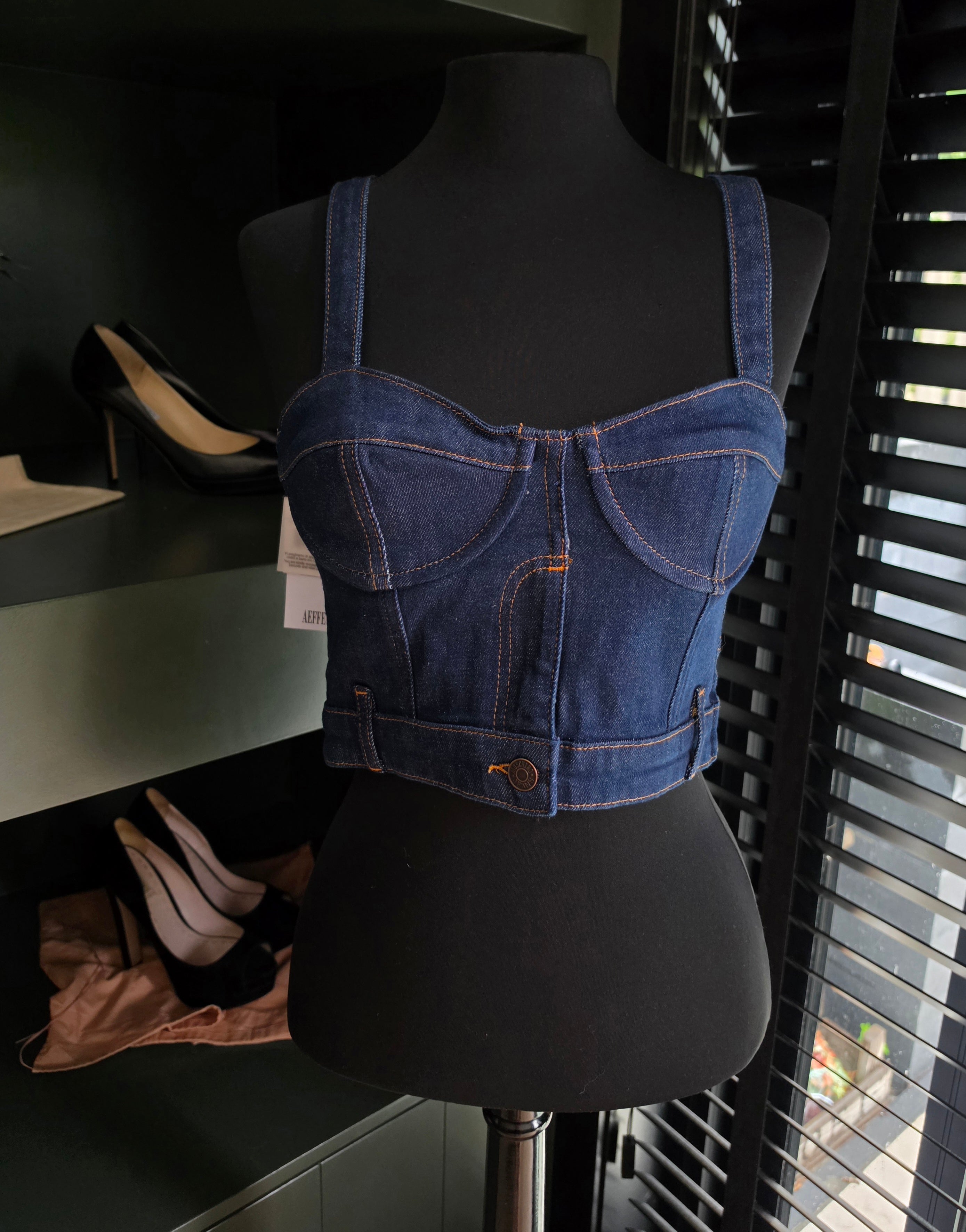 Moschino denim crop top bustier corset blauw M 38 tweedehands dames designer