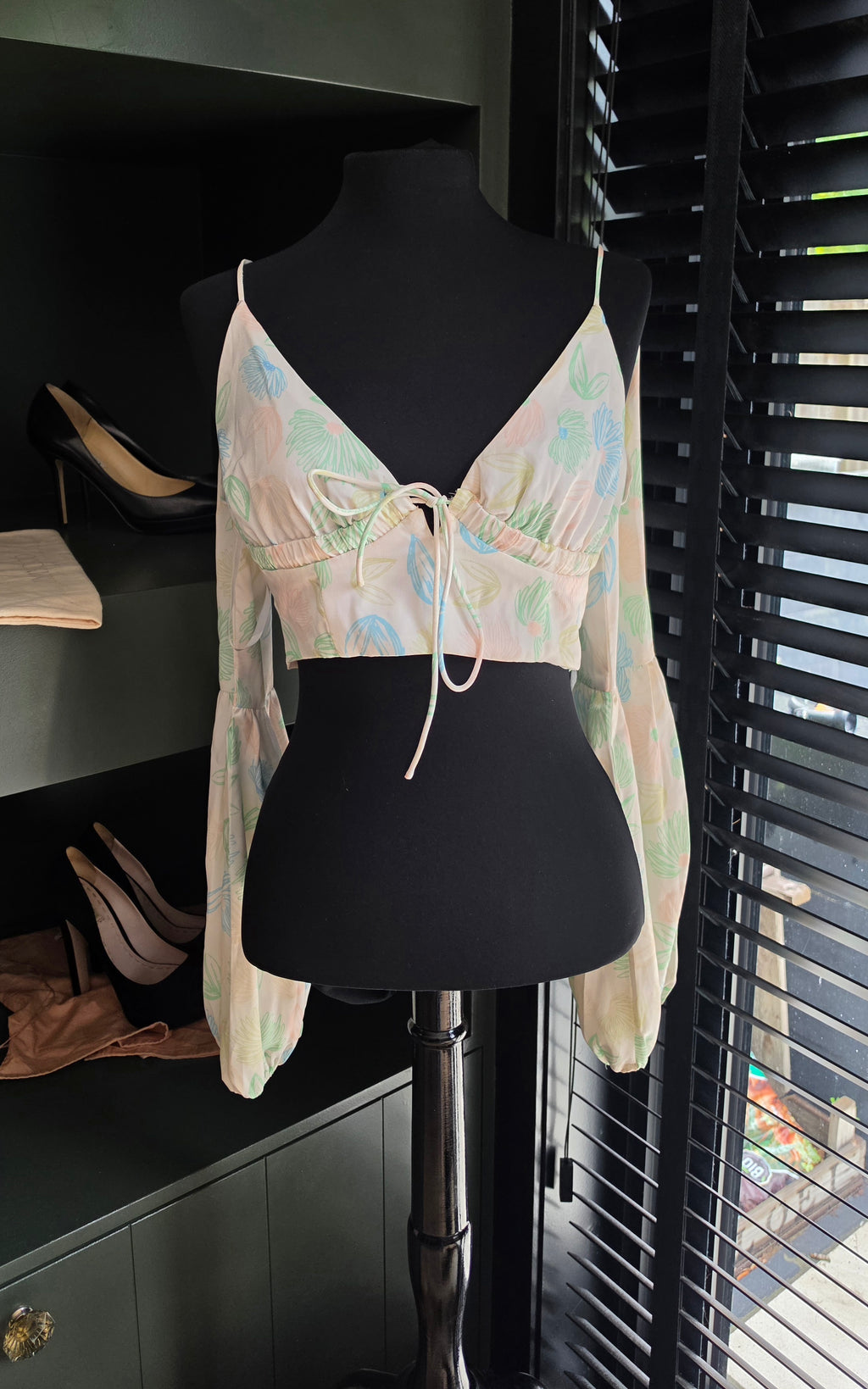 Sabo crop top silky Sakari S 36 tweedehands dames