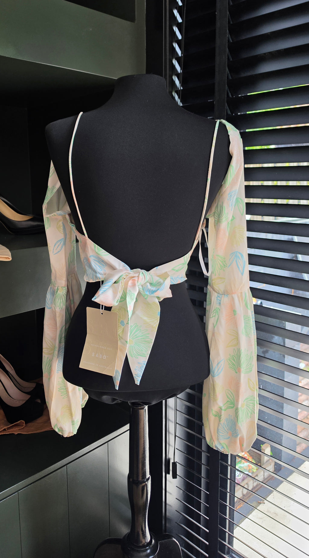 Sabo crop top silky Sakari S 36 tweedehands dames