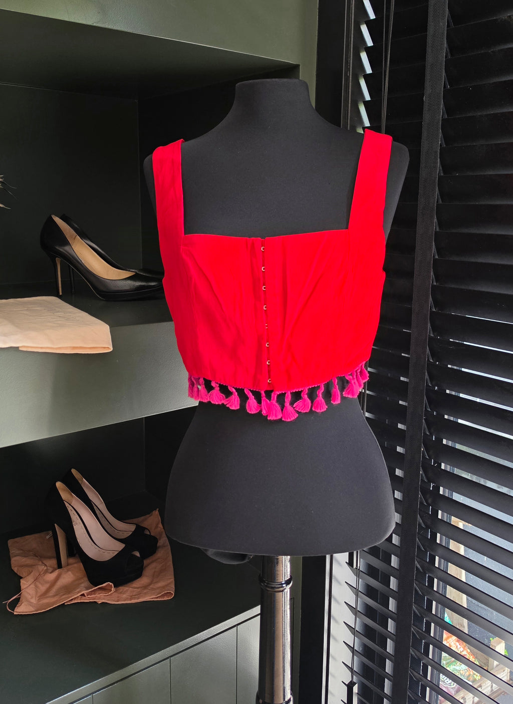 STAUD crop top rood M 38 kwastjes tweedehands dames