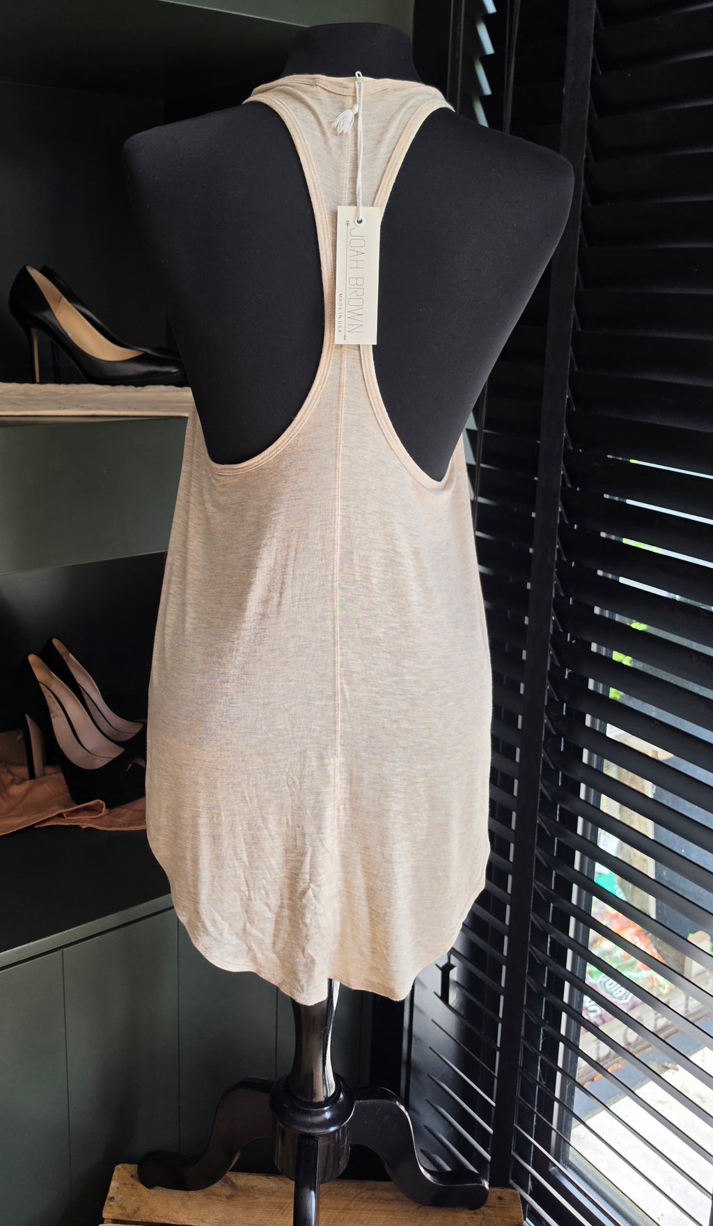 Joah Brown oversized racerback tank top beige s/m tweedehands dames