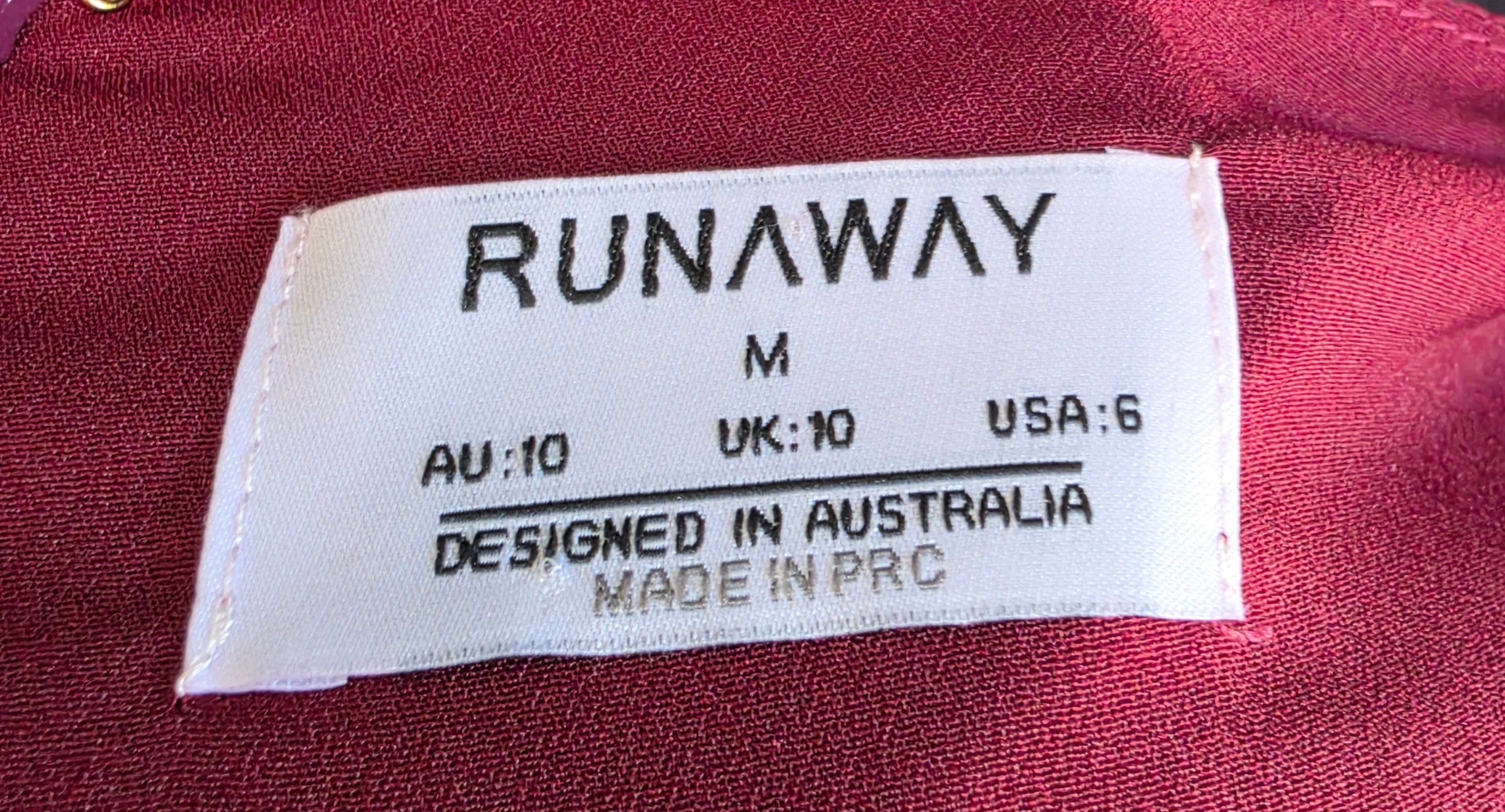 Runaway the label Cut out jurk rood M tweedehands dames
