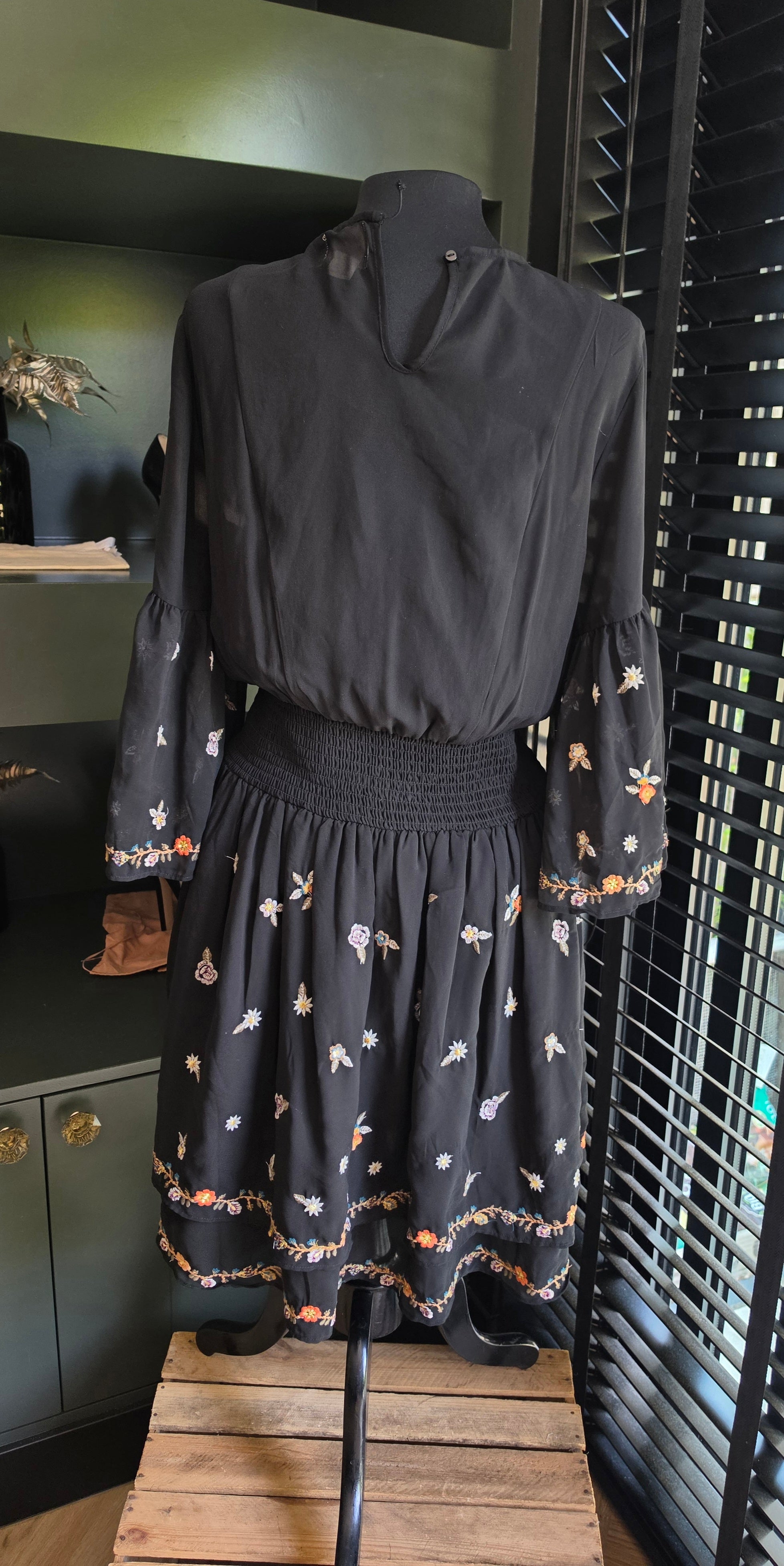 Maeve by Antropologie embroided jurk boho Anfisa uk12 tweedehands dames