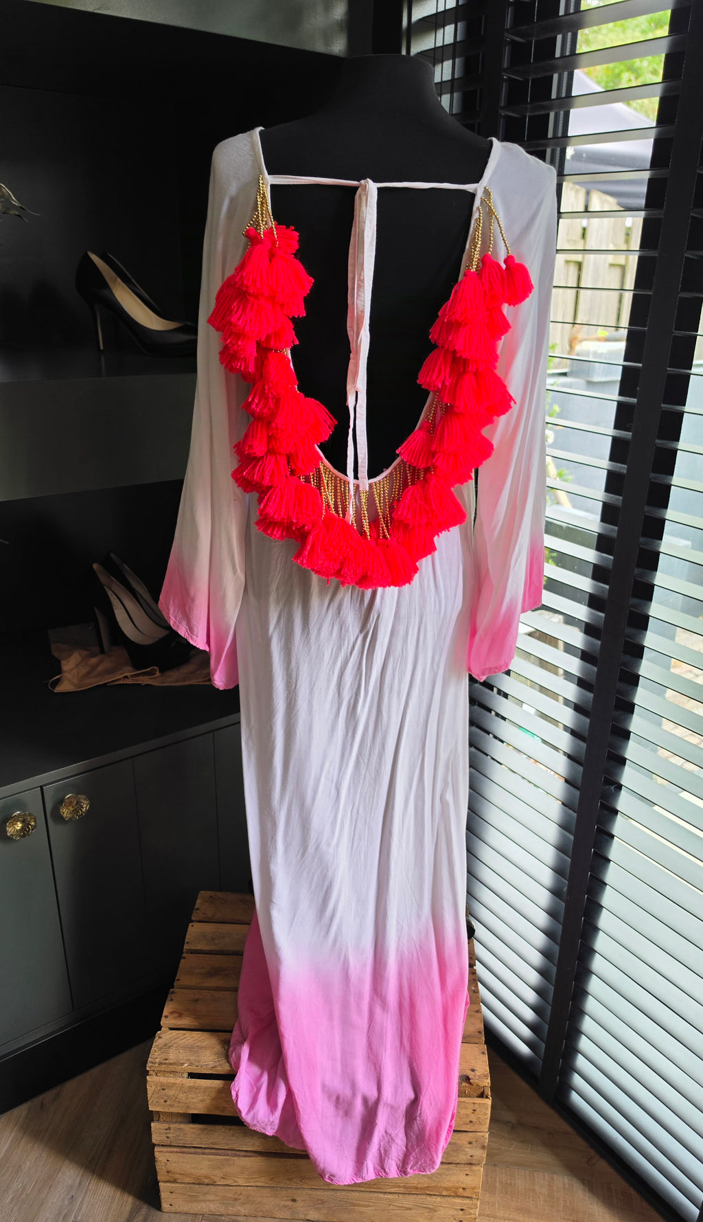 Sundress pompom maxi jurk tie dye xs s tweedehands dames