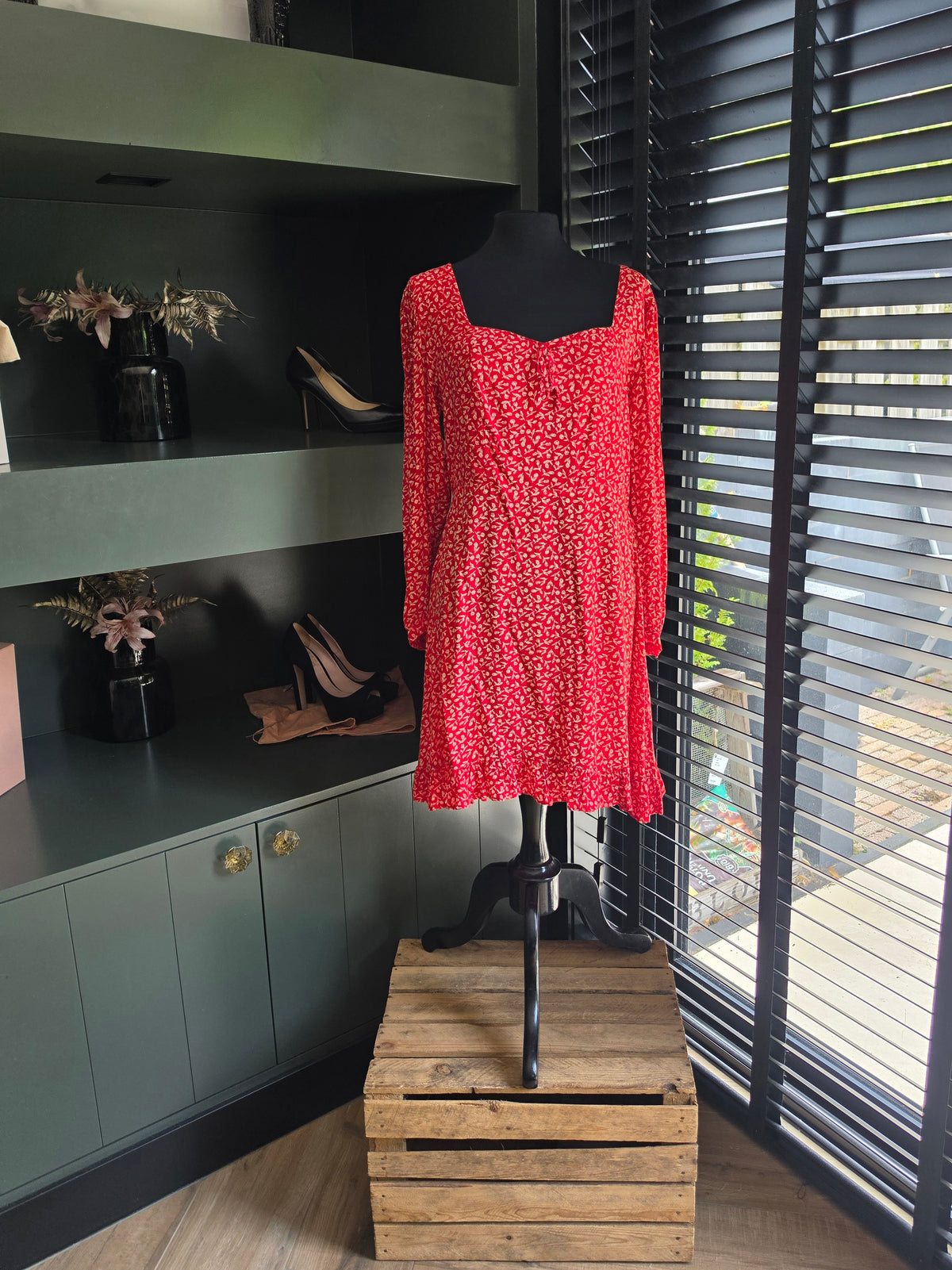 Faithfull the brand korte jurk rood wit L 40 tweedehands dames designer