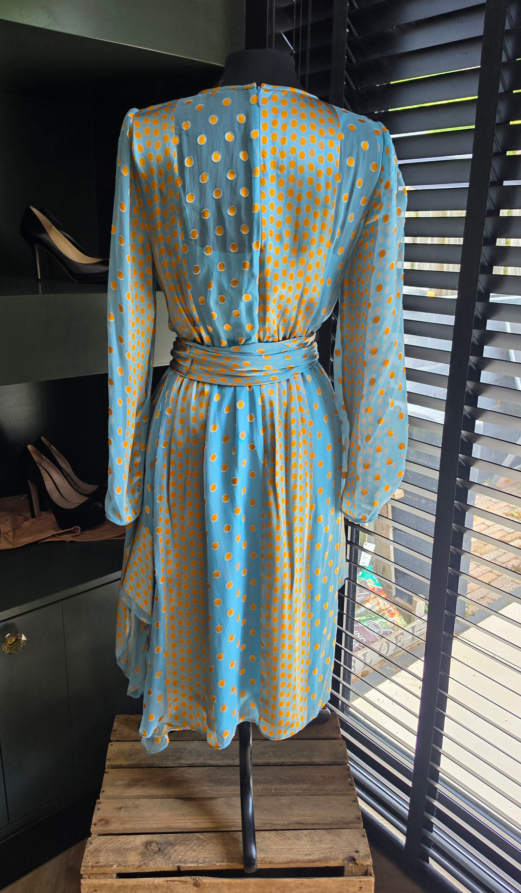 Diane von Furstenberg zijde midi jurk blauw oranje S tweedehands designer dames
