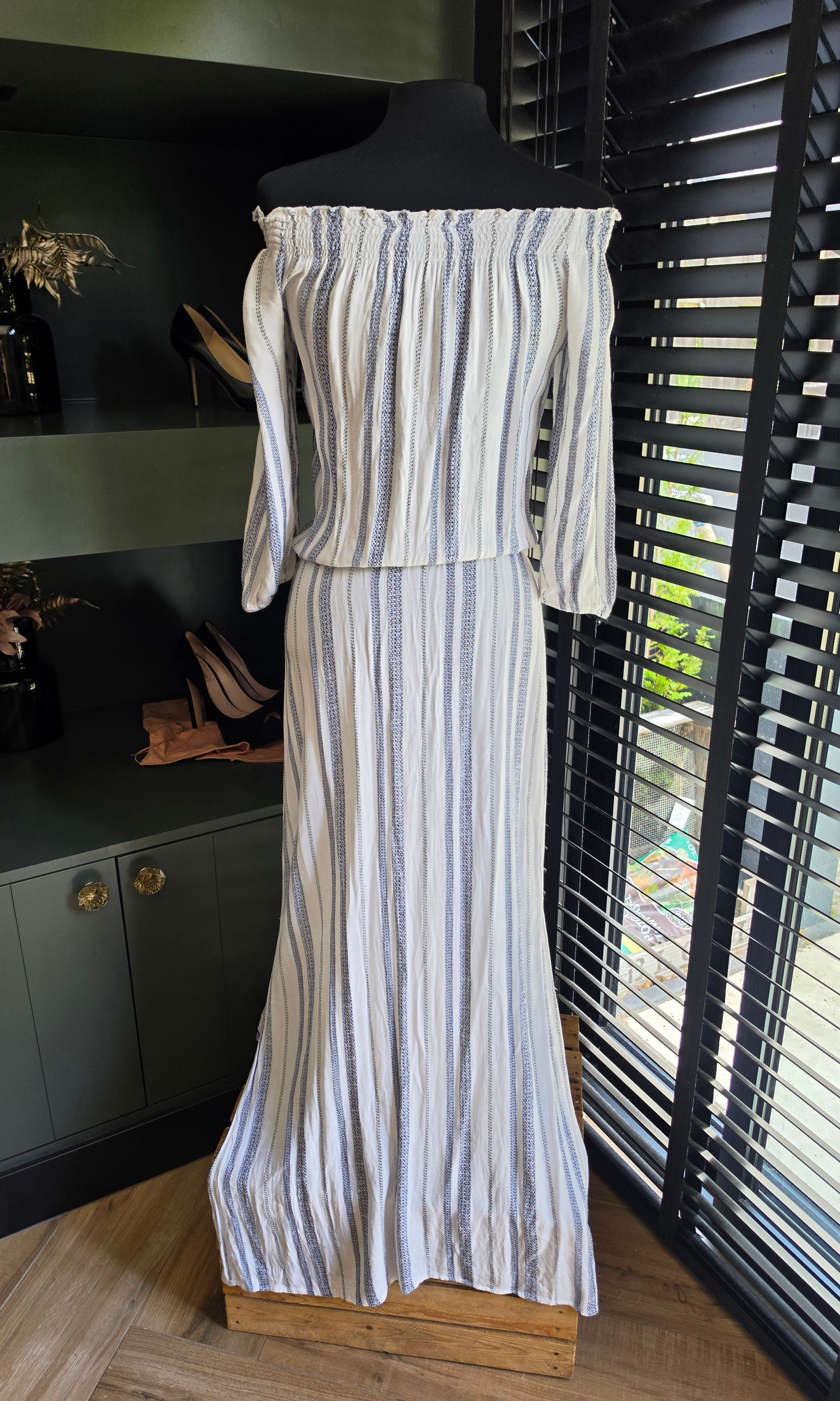 Melissa Odabash off shoulder jurk wit blauw one size tweedehands dames