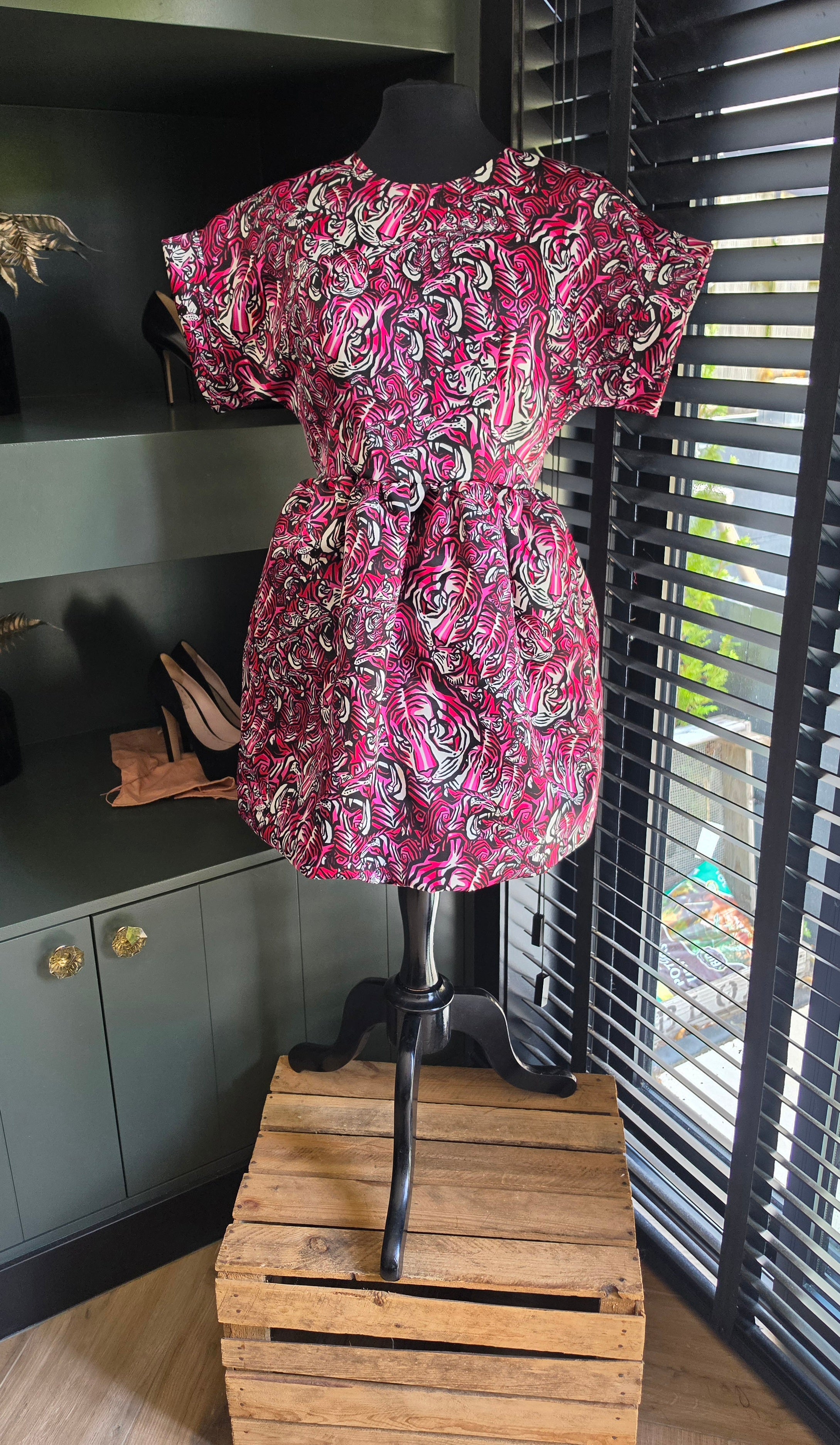 Just Cavalli mini jurk tijger roze zwart IT40 S36 tweedehands dames designer