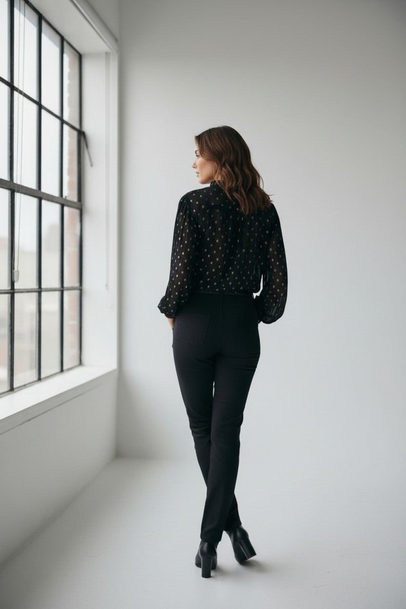 Maison Hotel vega blouse midnight blauw S 36 doorschijnend pre-loved boho ibiza