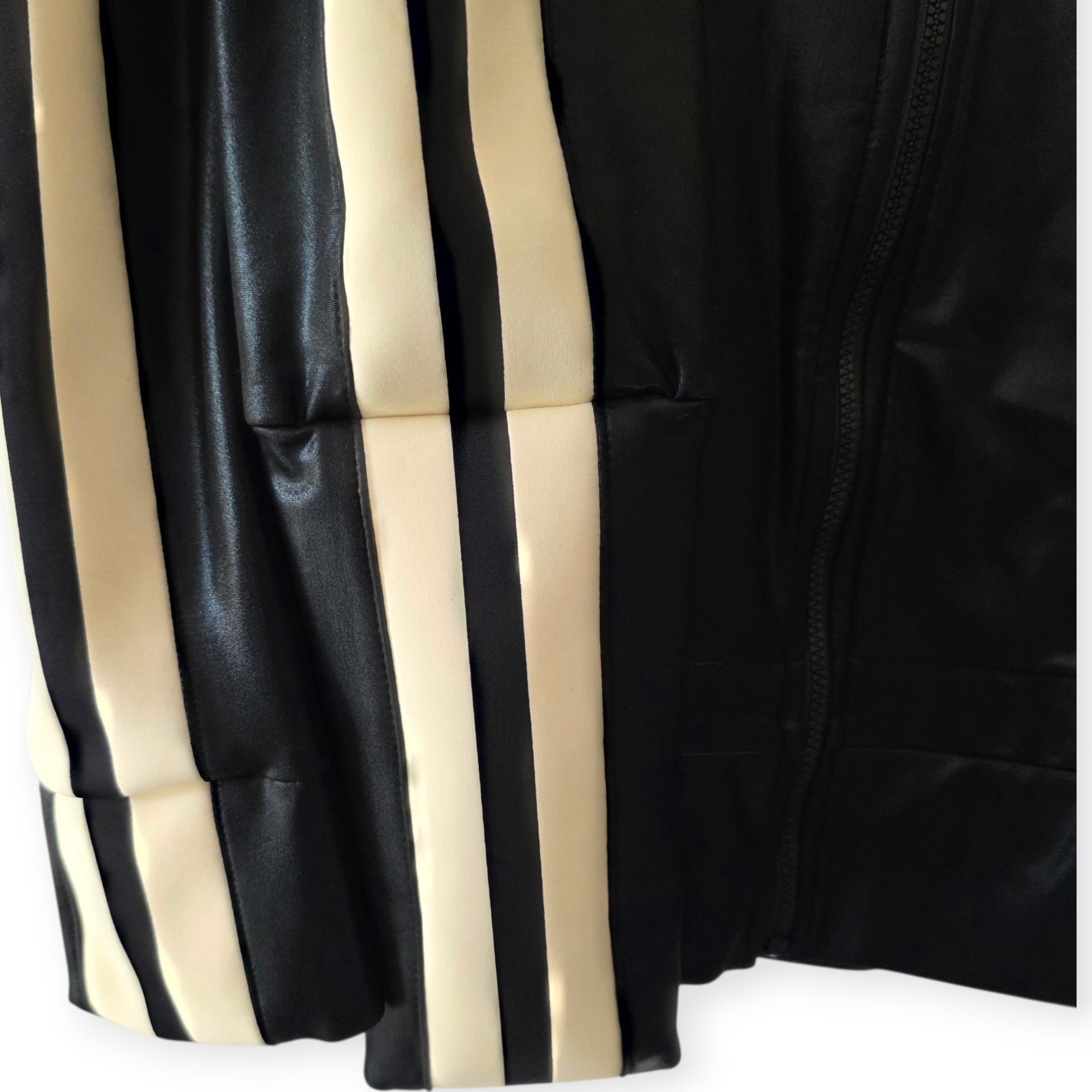 Norma Kamali biker trainings jack jasje zwart creme M 38 tweedehands dames designer